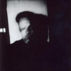Autoportrait, face, tirage, sténopé, 1999.